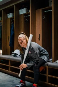 2023 Easton Ghost Unlimited (-9) Fastpitch Softball Bat: FP23GHUL9 -SLUGGER Sales Store MILE44 RG 03384