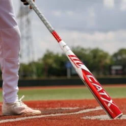 Marucci CATX Connect Senior League (-10) USSSA Baseball Bat: MSBCCX10 -SLUGGER Sales Store Marucci CATX USSSA Baseball Bat MSBCCX Lifestyle 3