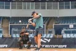 True Temper Dynamic (-3) BBCOR Baseball Bat: BB23DYNAMICB3 -SLUGGER Sales Store True Temper Dynamic BBCOR Baseball Bat BB23DYNAMIC lifestyle4